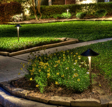 Load image into Gallery viewer, Pathway Lights 121 - LED Outdoor Lighting Landscape Lights (1, Medium Top 6-5/8&quot;)
